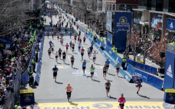Boston Marathon Features 28,000 Runners