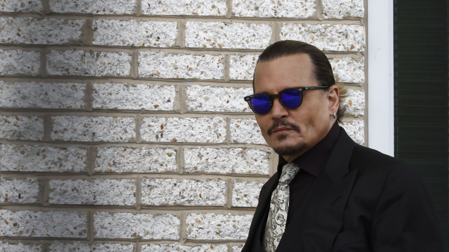Johnny Depp Takes the Stand for First Time