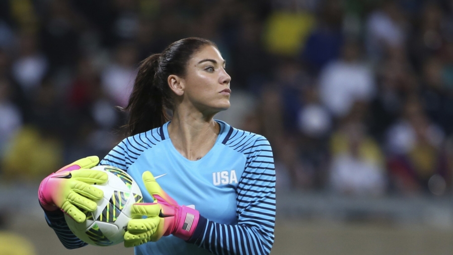 Hope Solo Arrested on DWI, Child Abuse Charges
