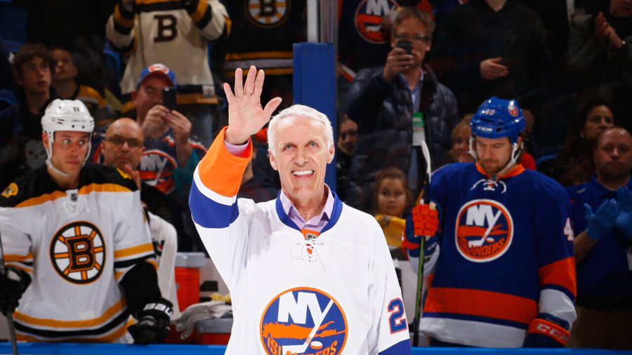 Mike Bossy, Islanders Great, 4-Time Cup Champion, Dies at 65