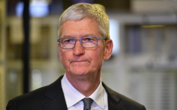 FCC Commissioner Criticizes Apple CEO Tim Cook Over App Store Censorship in China