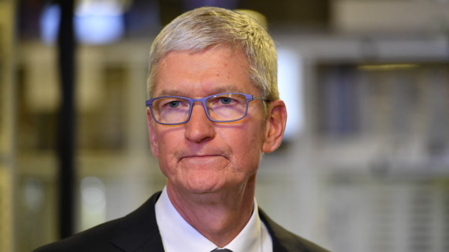 FCC Commissioner Criticizes Apple CEO Tim Cook Over App Store Censorship in China