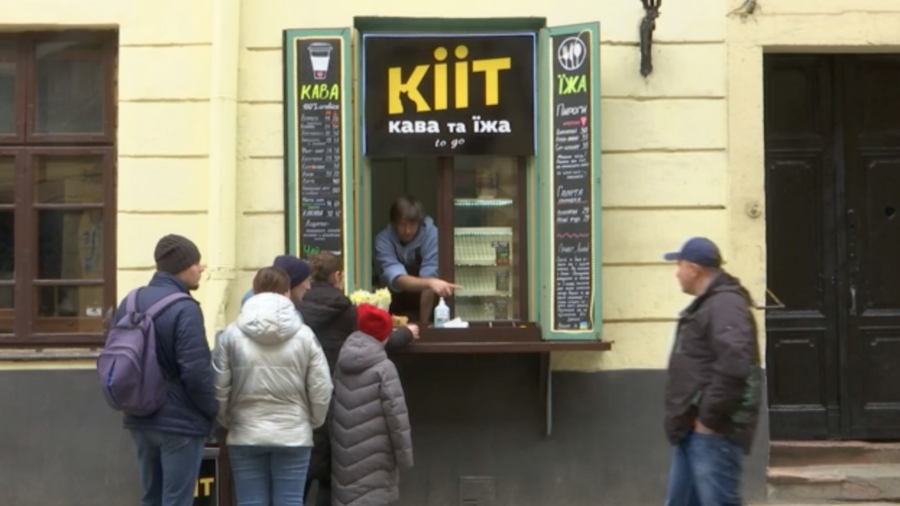 Ukrainian Entrepreneurs Start Coffee Shop