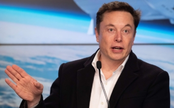 Elon Musk Says He ‘Strongly’ Believes in Second Amendment, Suggests ‘Special Permit’ Be Required for ‘Assault Rifles’