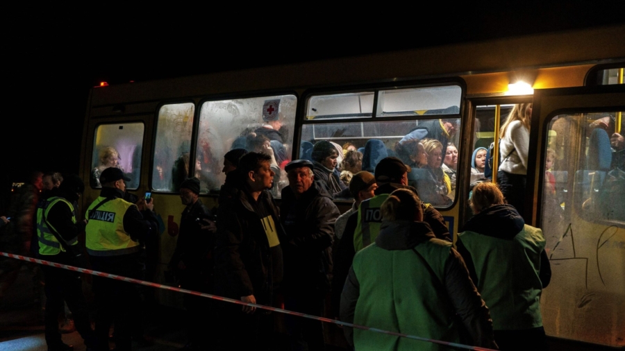 Ret. Gen: 3-Week Window to Save Mariupol