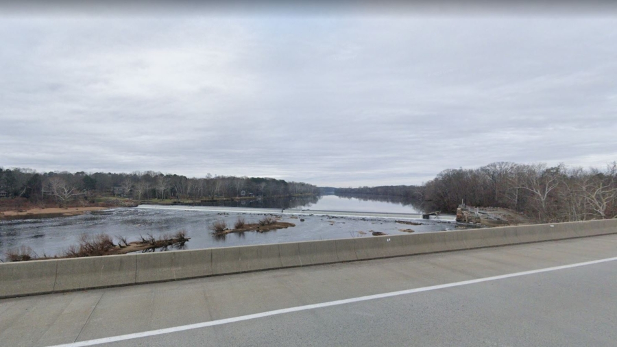 2 Missing in Virginia After Group Went Over James River Dam