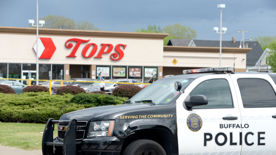 Buffalo Supermarket Shooting Warning Signs
