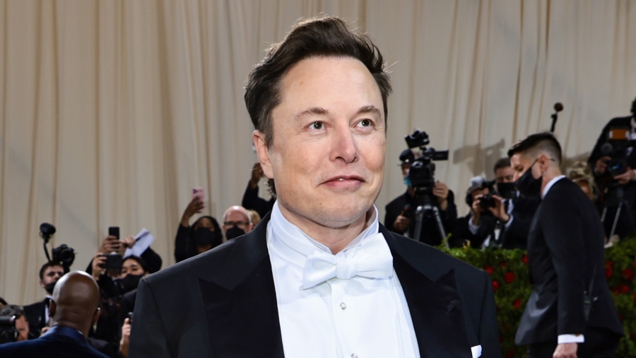 Elon Musk Says WSJ ‘Way Sub Tabloid,’ Denying Alleged Affair With Google Co-Founder’s Wife
