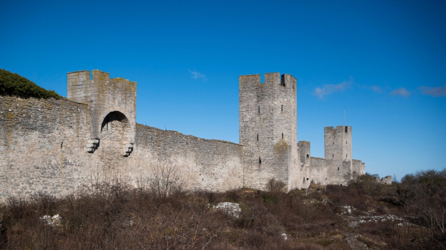 Sweden Bolsters Forces on Gotland Island