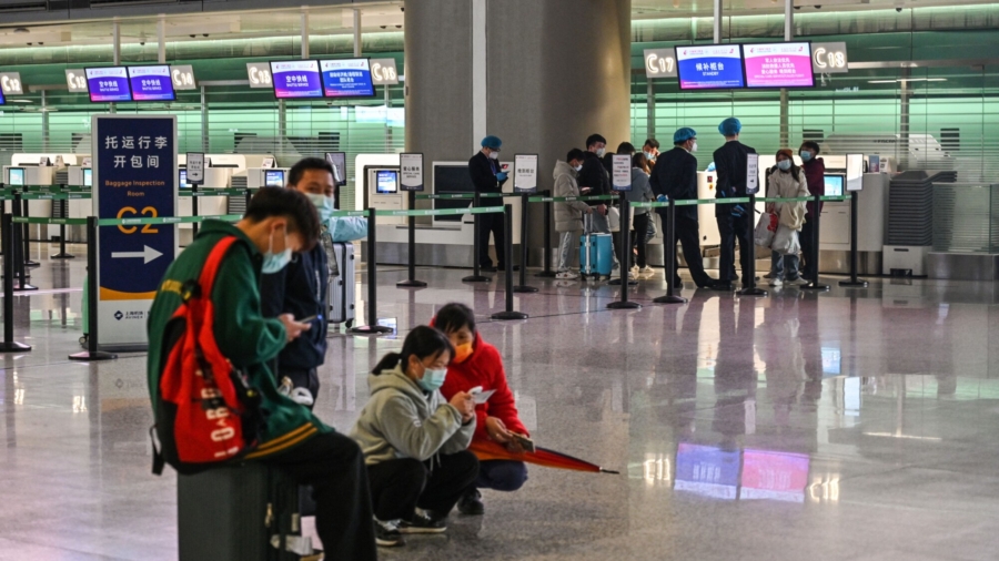 Chinese Regime Tightens Border Control