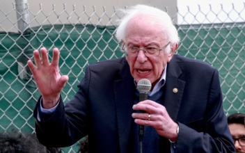 Sanders Slams Amazon For Not Supporting Unions