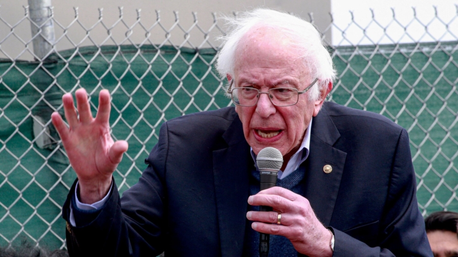 Sanders Slams Amazon For Not Supporting Unions