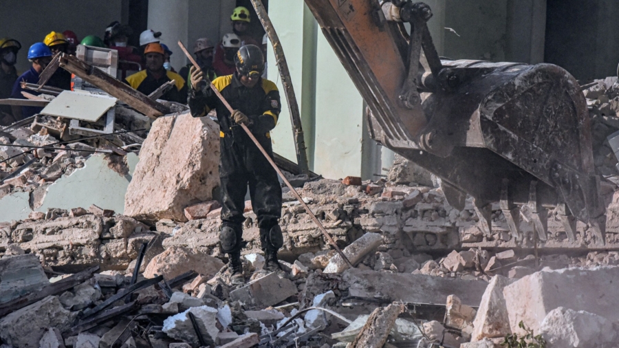 Explosion at Havana Hotel Kills at Least 9