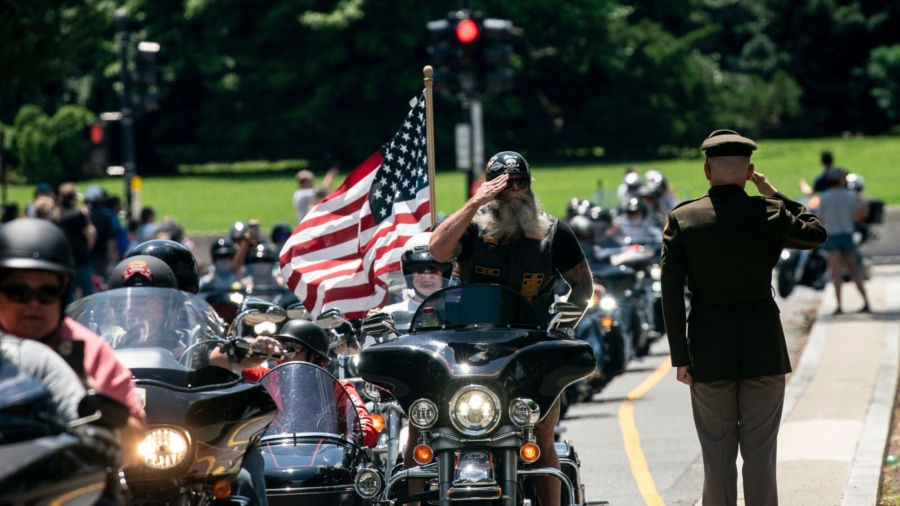 DC Motorcycle Demonstration Honors Vets