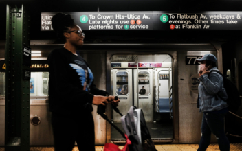 Goldman Sachs Worker Shot Dead on NYC Subway