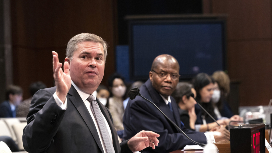 Top Officials Testify in Rare UFO Hearing