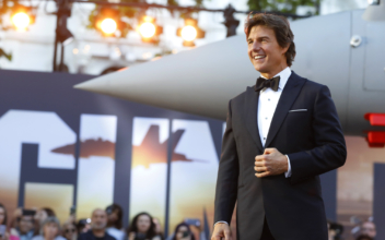 Spielberg Credits Tom Cruise and ‘Top Gun: Maverick’ With Saving Hollywood