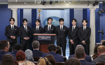 Korean Band BTS Visits White House, Meets Biden