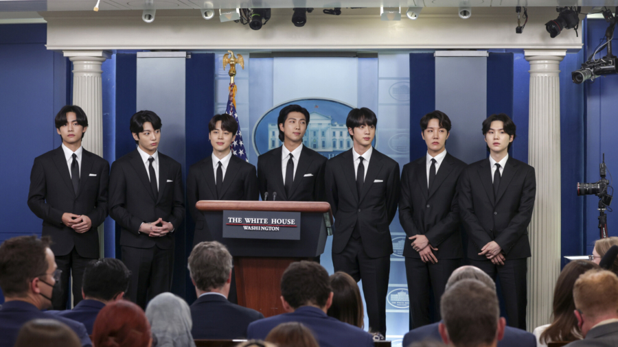 Korean Band BTS Visits White House, Meets Biden