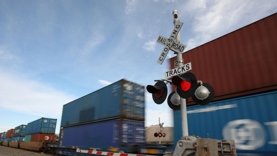 Looming Nationwide Railroad Strike Threatens Food Supply Chain as Union and Carriers Negotiations Stall
