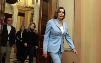 Pelosi Orders Minimum Pay Boost for House Aides to $45,000