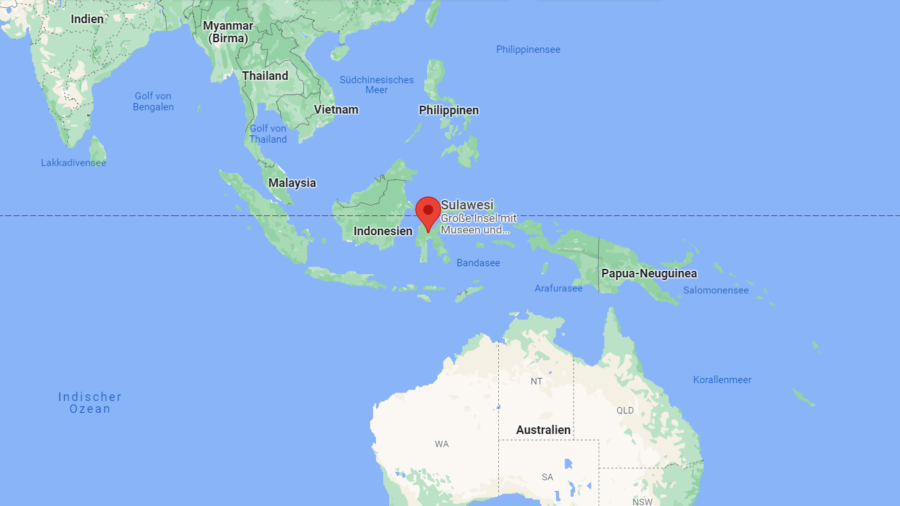 Indonesia Rescuers Search for 26 After Boat Capsizes