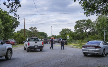 Death Toll Rises to 21 in Texas Shooting