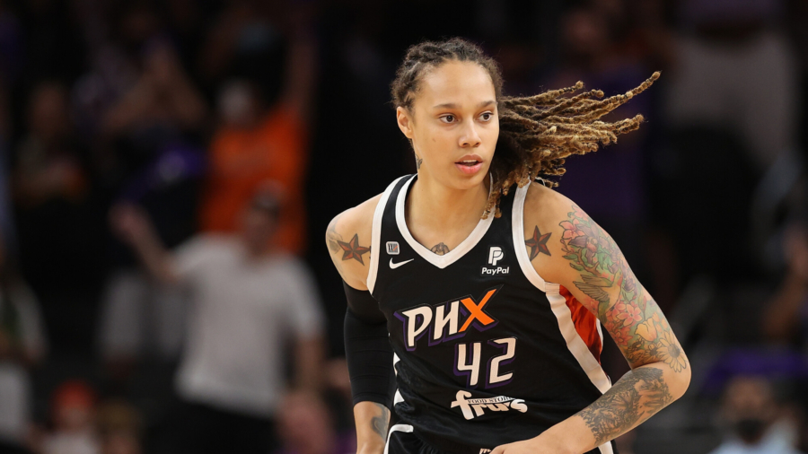 Griner Teammate: She's Getting Better