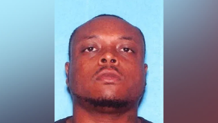 Man Sought in Shooting Death of Mississippi Officer Arrested