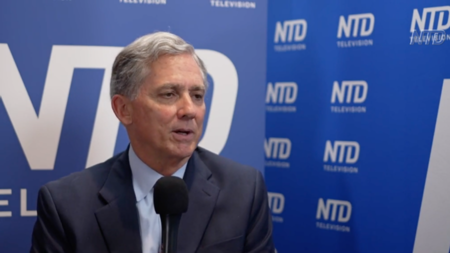 Rep. Hill: Federal Regulatory System Needs Balance