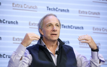 Ray Dalio Says Stagflation Pain Will Force Central Banks Into a U-Turn on Rate Hikes: Report