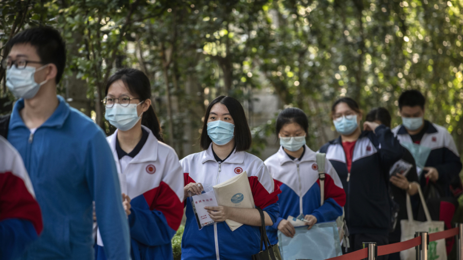 Chinese Textbook Depicts CCP Member Killing Wife