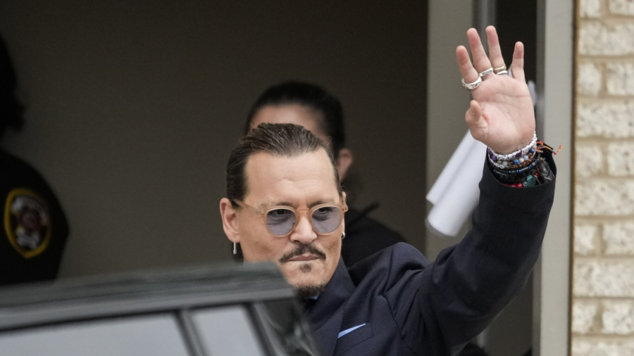 Jury Sides With Johnny Depp in Libel Lawsuit