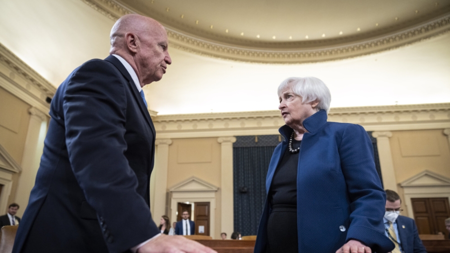 Yellen, Lawmaker Butt Heads Over Global Taxes