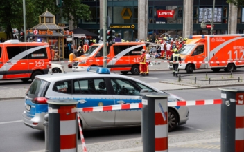 Berlin: 1 Dead, Dozens Hurt After Car Hits Crowd
