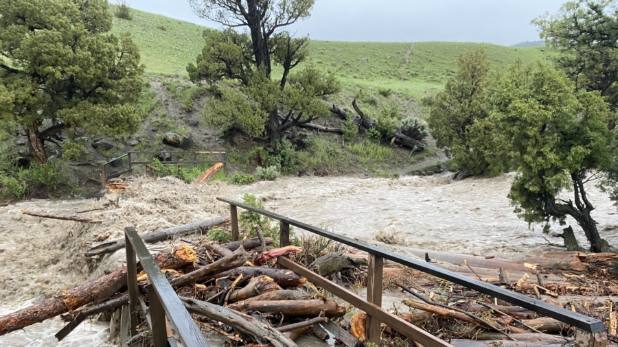 Extreme Flood Hits Yellowstone National Park