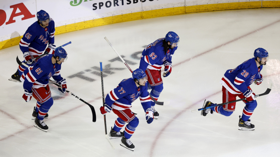 NHL Playoffs: Rangers-Lightning Game 1