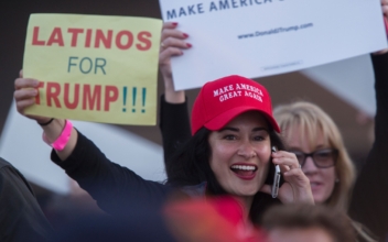Trump Making Inroads With Latinos as Minority Vote a Key Factor in Election
