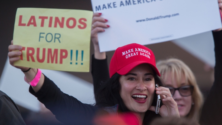 Trump Making Inroads With Latinos as Minority Vote a Key Factor in Election
