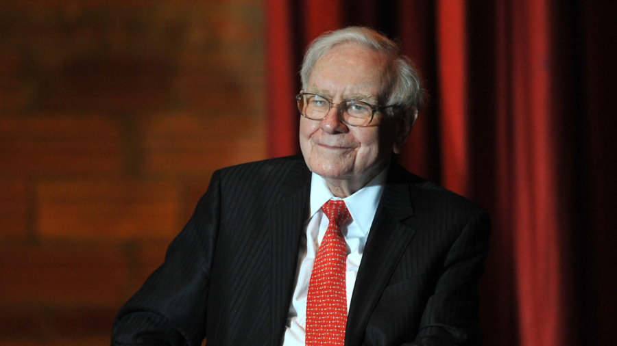 Warren Buffett Charity Lunch Fetches Record Winning Bid of $19 Million