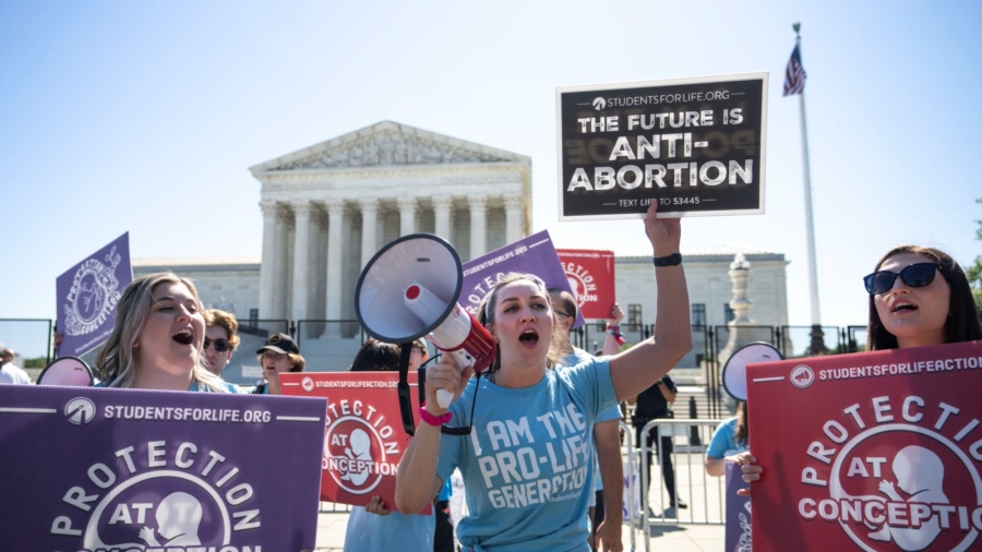 FBI Warns It Won’t Tolerate ‘Violence’ Amid Supreme Court’s Abortion Ruling