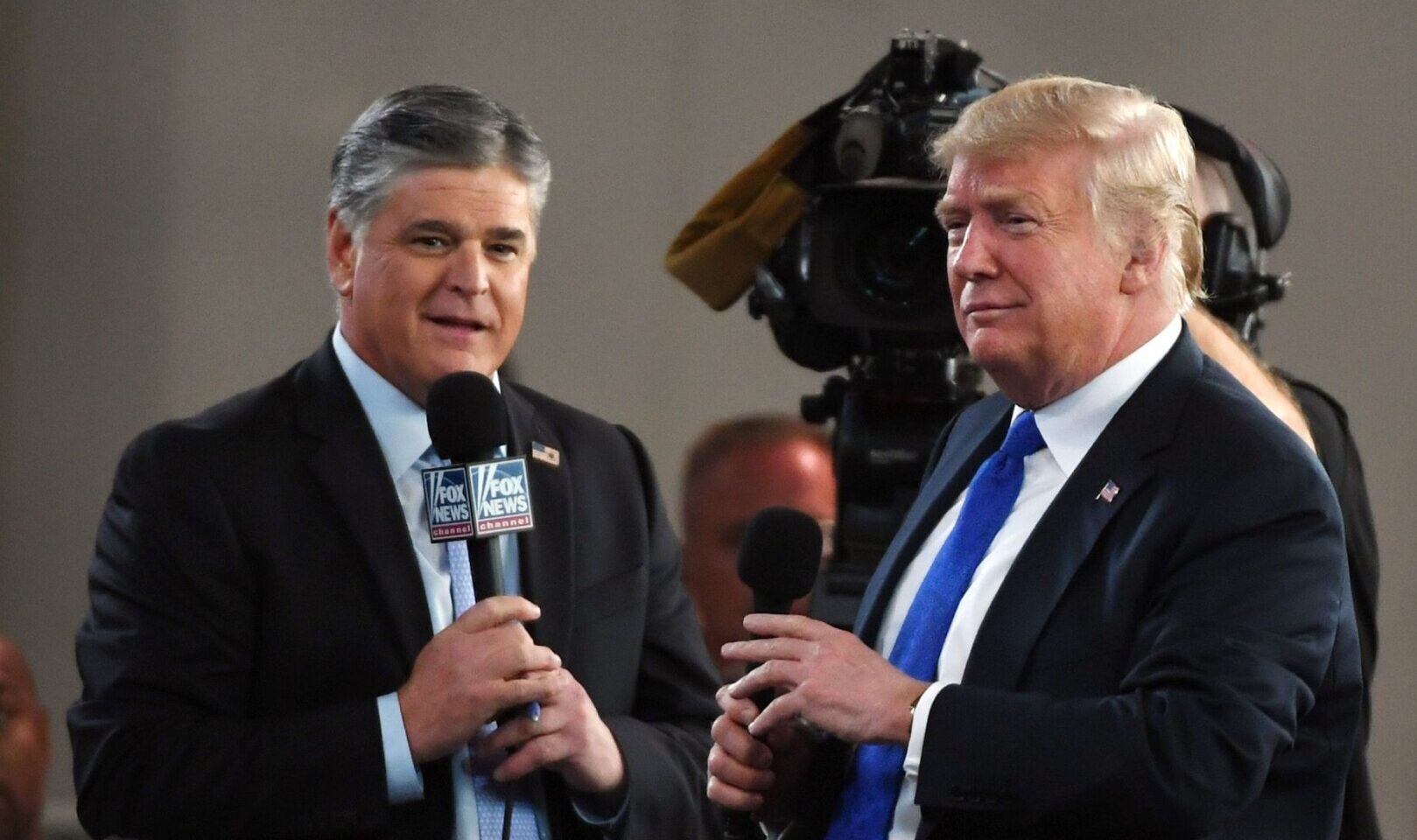Text Exchange Appears to Show Fox News’ Sean Hannity Suggesting Trump Pardon Hunter Biden: Jan. 6 Hearing