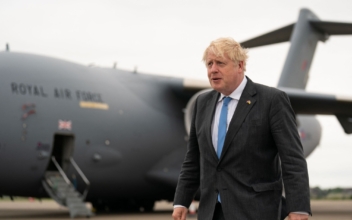 Boris Johnson Makes 2nd Surprise Visit to Kyiv Since Russian Invasion Began