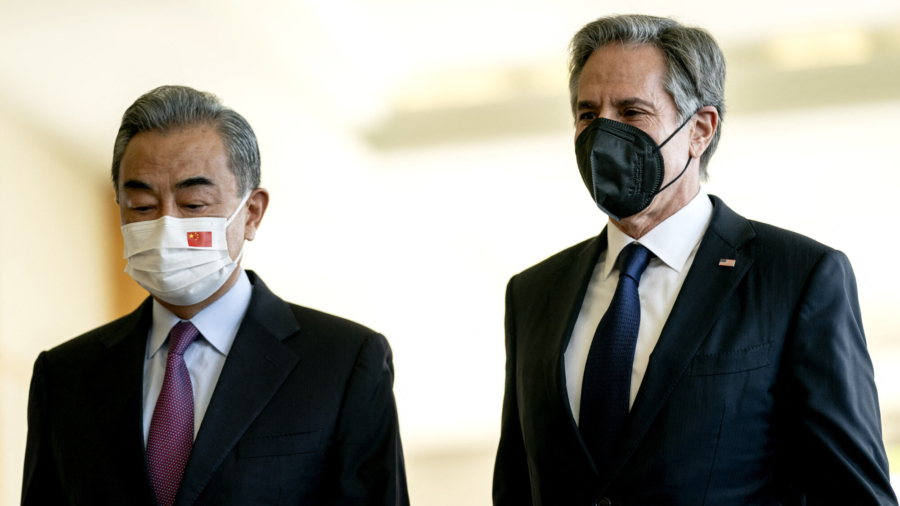 Blinken, China’s Wang Yi Hold Talks