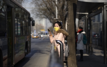 Beijing Graffiti Voices Anger Over COVID-19 Testing