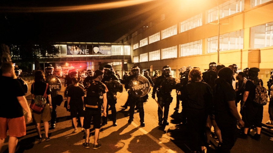 Video Shows Police Fatally Shooting Ohio Man