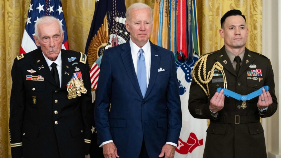 Biden Awards 4 Vietnam Veterans Medal of Honor