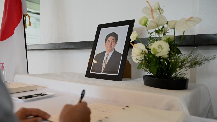 World Leaders Express Condolences Over Abe's Death