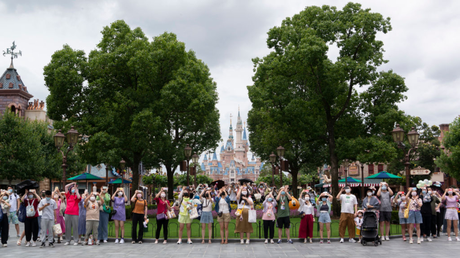 Shanghai Disney Reopens After 3-Month Closure