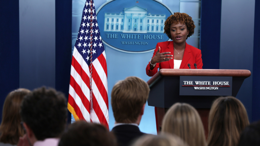 White House Reacts to Johnson's Resignation